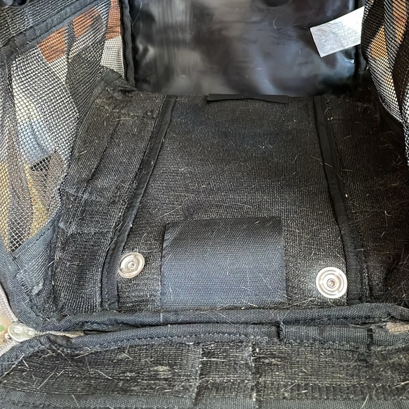 Sherpa Pet group llc  carrying case with lamb mat support and cat or dog box - Picture 12 of 15